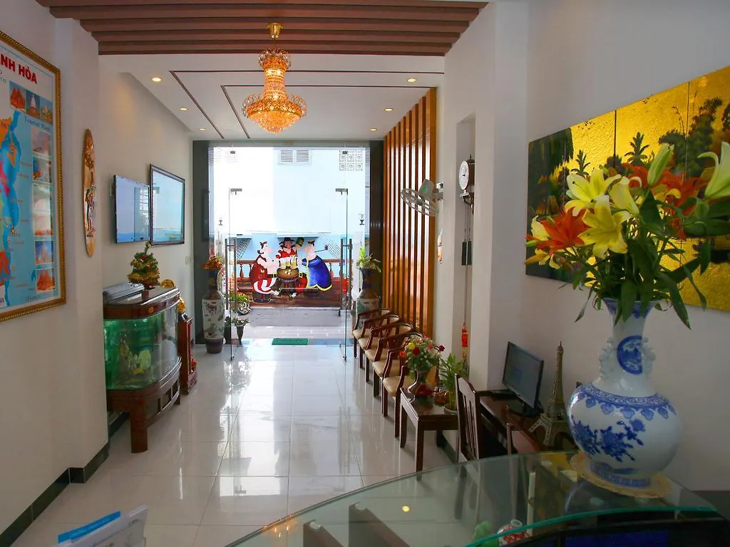 Souvenir Nha Trang Hotel 2*,